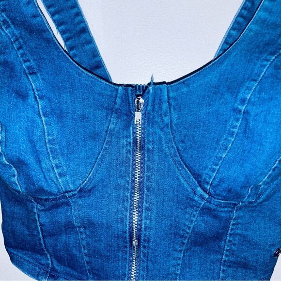 Preloved Jean Crop top with front zipper size Small - Picture 4 of 4